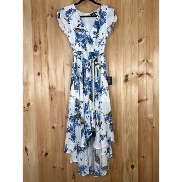 NWT Lulus French Countryside White Floral Print Hi-Low Dress Asymmetrical Sz XS - Picture 2 of 8